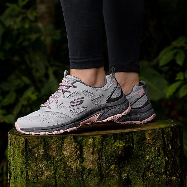 Skechers Sneaker "HILLCREST PURE ESCAPADE", im Materialmix, Freizeitschuh, günstig online kaufen