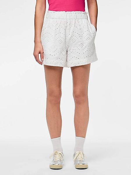 pieces Shorts "PCVILDE MW SHORTS WVN NOOS" mit Lochstickerei günstig online kaufen