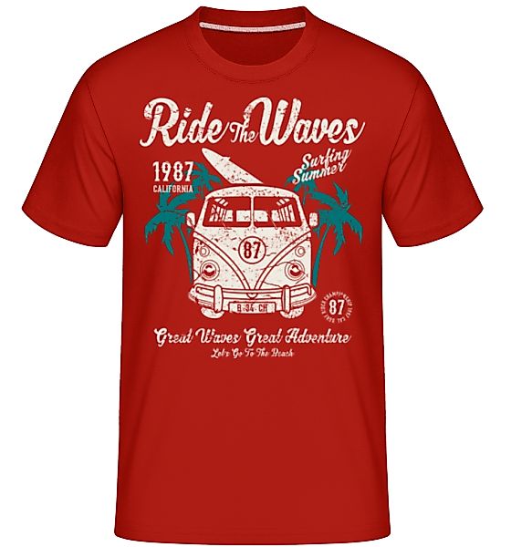 Ride The Waves · Shirtinator Männer T-Shirt günstig online kaufen