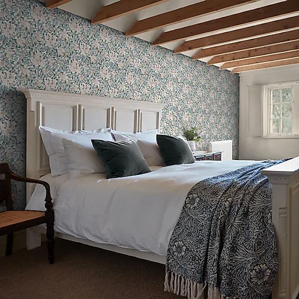 WILLIAM MORRIS AT HOME Vliestapete »Honeysuckle Dusk« Motiv glatt Design Ta günstig online kaufen