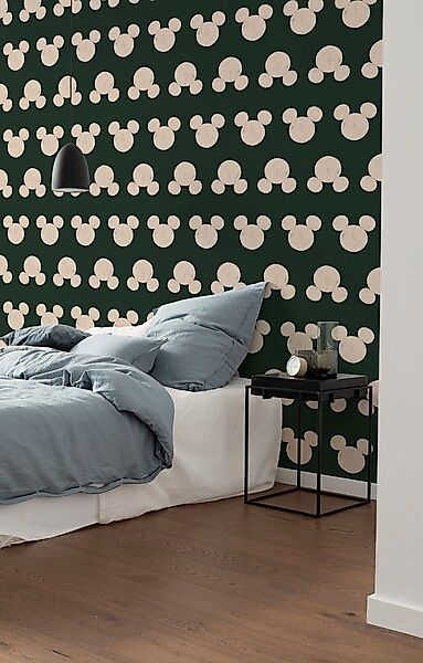 Komar Vlies Fototapete Disney Mickey Mouse Green Heads Rosa-Grün günstig online kaufen