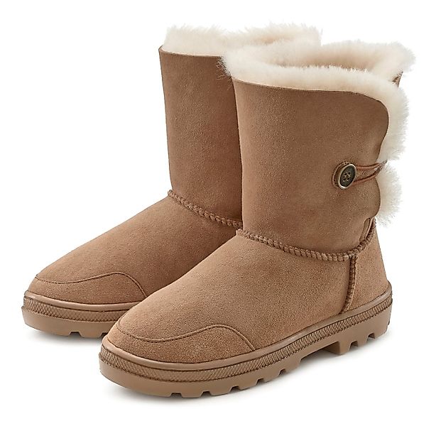 LASCANA Winterstiefel aus kuscheligem Lammfell, robuste Sohle, Winterstiefe günstig online kaufen