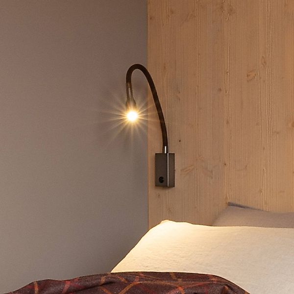 OLEV Olorflex LED-Wandleuchte mit braunem Flexarm günstig online kaufen