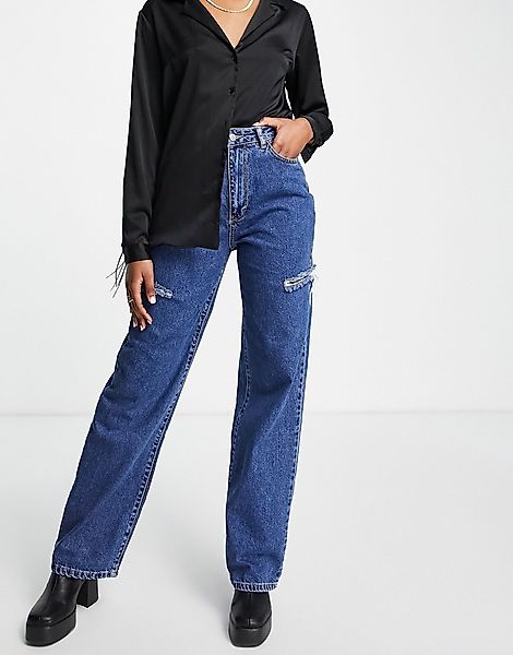 I Saw It First – Sehr weite Jeans in dunkler Waschung mit Rissen am Obersch günstig online kaufen