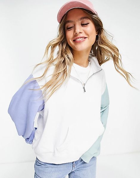 Hollister – Sweatshirt in Weiß mit Reißverschluss-Rosa günstig online kaufen