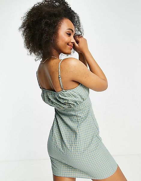 In The Style x Olivia Bowen – Minikleid mit Details an der Brustpartie in g günstig online kaufen