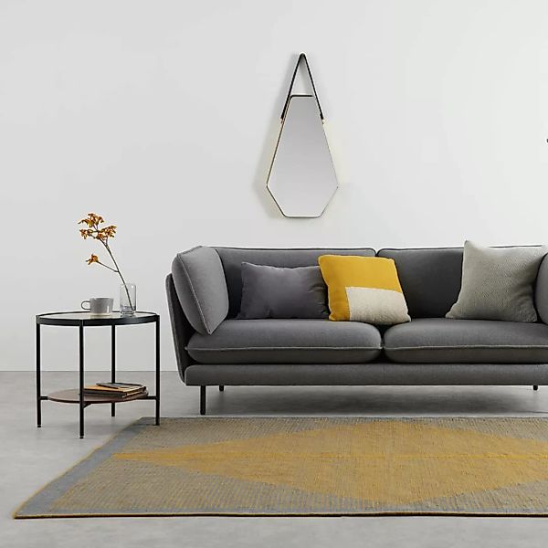 Camden Teppich (140 x 200 cm), Grau und Senfgelb - MADE.com günstig online kaufen