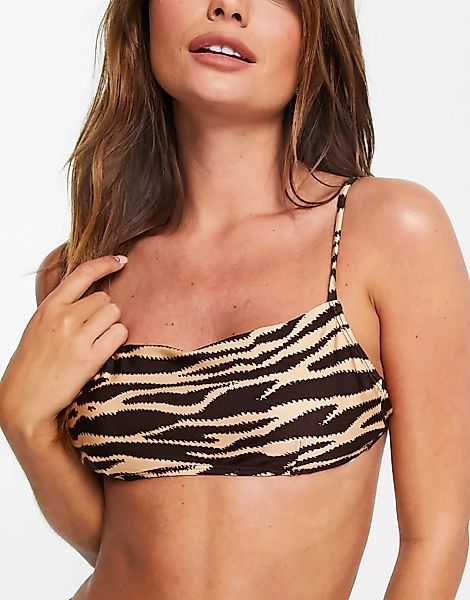 Topshop – Gerafftes, kurz geschnittenes Bikinioberteil mit neutralem Tigerm günstig online kaufen