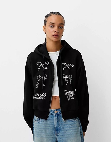 Bershka Hoodie Mit Kapuze, Reißverschluss Und Print Damen Xs Schwarz günstig online kaufen