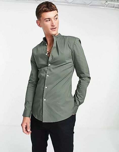 ASOS DESIGN – Hemd in Khaki mit Muskelshirt-Schnitt und Grandad-Kragen-Grün günstig online kaufen