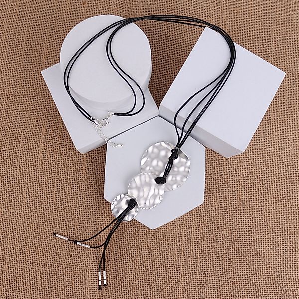 MIRROSI Lange Kette Damen Halskette mit elegantem Anhänger aus Metall ca.90 günstig online kaufen