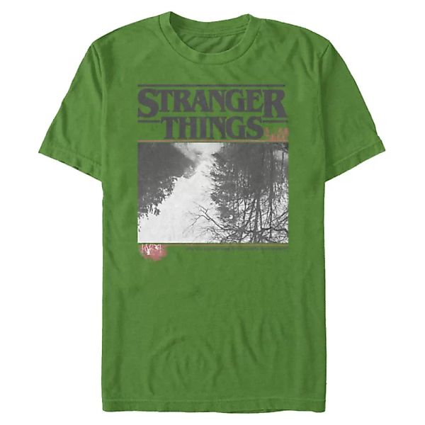 Netflix - Stranger Things - Logo Upside Photo - Männer T-Shirt günstig online kaufen