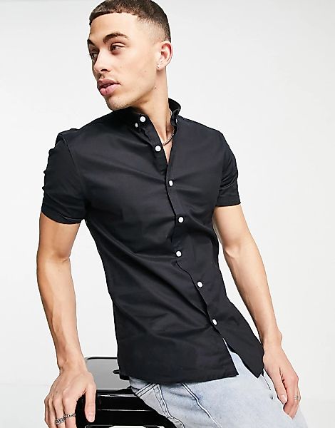 New Look – Kurzärmliges Muskel-Oxfordhemd in Schwarz günstig online kaufen