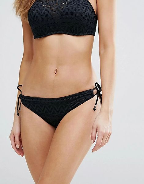 Dorina – Schwarze Bikinihose aus Häkelspitze günstig online kaufen