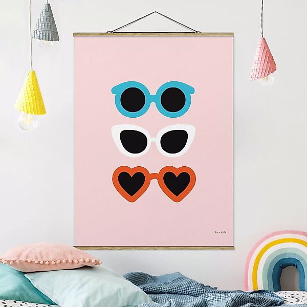 Stoffbild mit Posterleisten Sonnenbrillen Tricolore günstig online kaufen