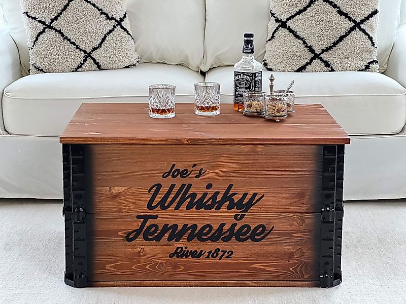 Holztruhe "Whisky" dunkelbraun Massivholz im Vintage-Look günstig online kaufen