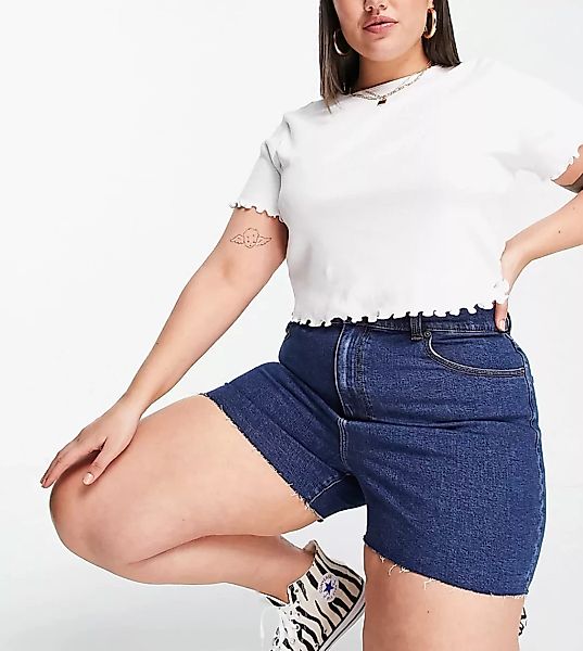 Dr Denim Plus – Nora Sky High – Mom-Jeansshorts mit hohem Bund in Mittelbla günstig online kaufen