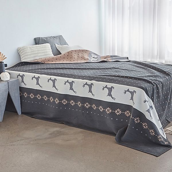 IBENA Bettüberwurf "Jacquard Bettüberwurf Lugano" im winterlichen Design günstig online kaufen