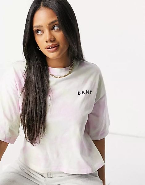 DKNY – T-Shirt mit Logo und kastenförmigem Schnitt in Batikprint-Mehrfarbig günstig online kaufen