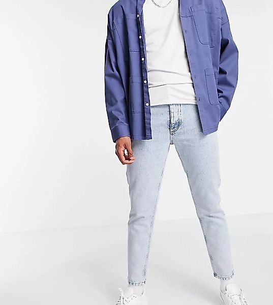 COLLUSION – x003 – Schmal zulaufende Jeans in hellblauer Waschung günstig online kaufen