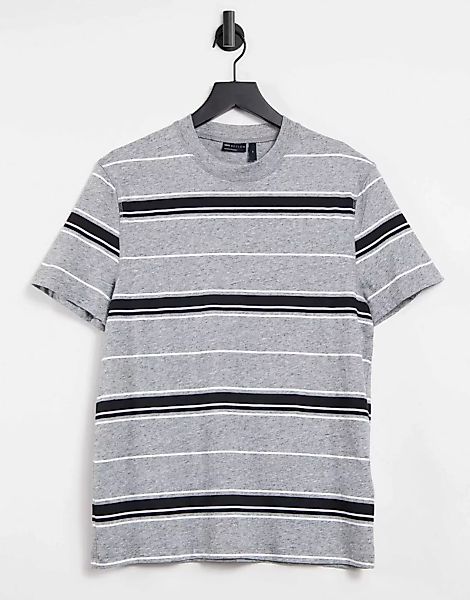 ASOS DESIGN –T-Shirt aus melierter Bio-Baumwolle in Schwarz & Grau mit Quer günstig online kaufen