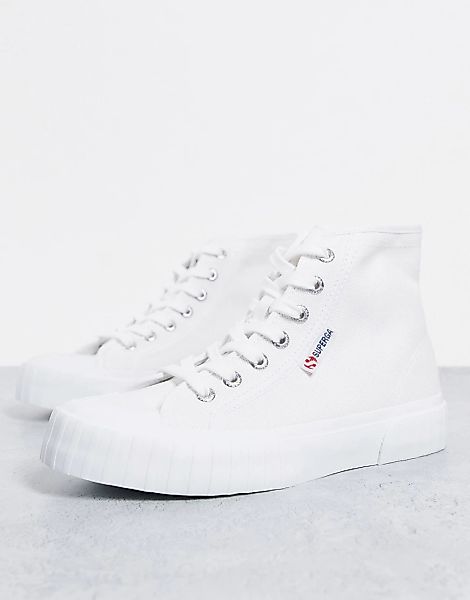 Superga – 2696 – Sneaker in Weiß mit Gummisohle und hohem Schaft günstig online kaufen