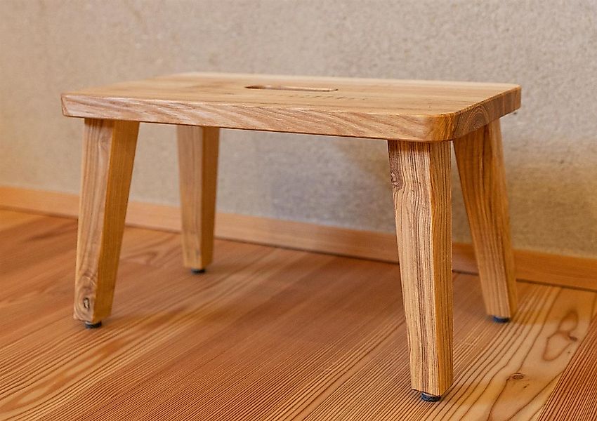 Holz Frank Sitzhocker Handgefertigter Holzschemel aus Esche Massivholz geöl günstig online kaufen