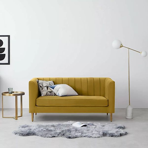 Amicie 2-Sitzer Sofa, Samt in Vintage-Gold - MADE.com günstig online kaufen
