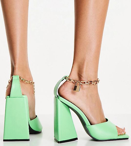 Public Desire Wide Fit – Maisie – Sandalen in Grün mit ausgestelltem Absatz günstig online kaufen