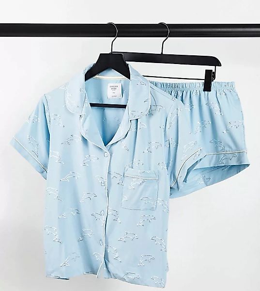 Chelsea Peers Petite – Pyjama in Blassblau mit silberfarbenem Delfin-Folien günstig online kaufen