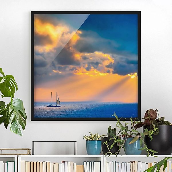 Bild mit Rahmen Strand - Quadrat Sailing the Horizon günstig online kaufen