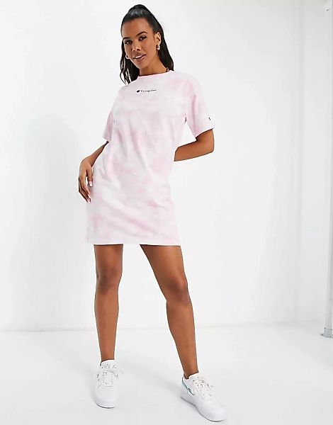 Champion – T-Shirt-Kleid in Rosa mit Batikmuster günstig online kaufen