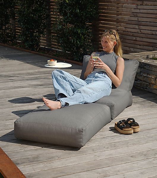 mokebo Outdoor Sitzsack Der Summerdream Bean Bag mit Füllung oder Gartenlie günstig online kaufen