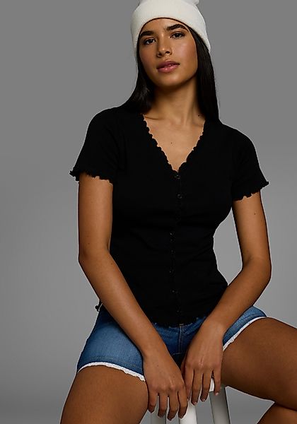 KangaROOS T-Shirt mit Knopfleiste und verspieltem günstig online kaufen