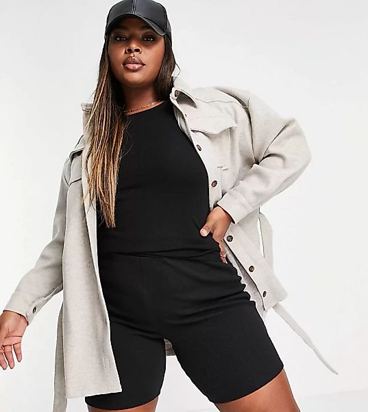 In The Style Plus x Naomi Genes – Oversize-Utility-Hemdkleid mit Gürtel in günstig online kaufen