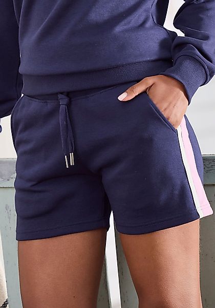 Vivance Sweatshorts mit Kontrast Einsätzen, Loungewear günstig online kaufen