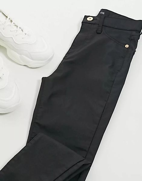 River Island – Enge, beschichtete Jeans mit hohem Bund in Schwarz günstig online kaufen