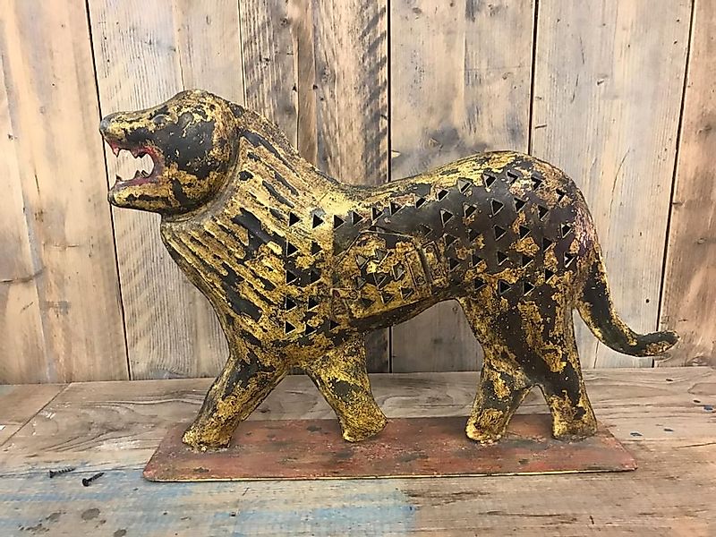 Metall-Löwe – dekorative Skulptur in Gold-Schwarz günstig online kaufen