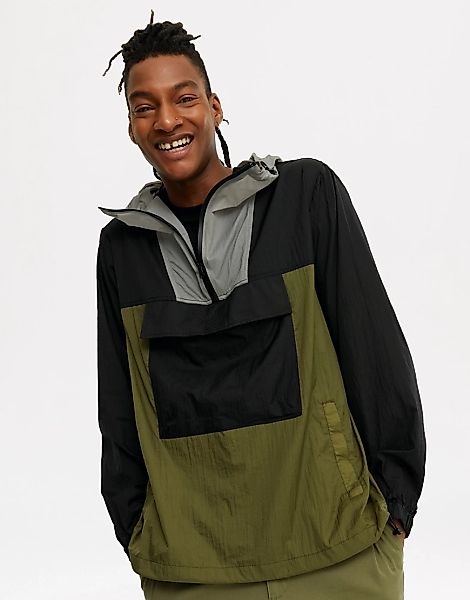 New Look – Mehrfarbige Jacke zum Hineinschlüpfen mit Farbblockdesign-Schwar günstig online kaufen