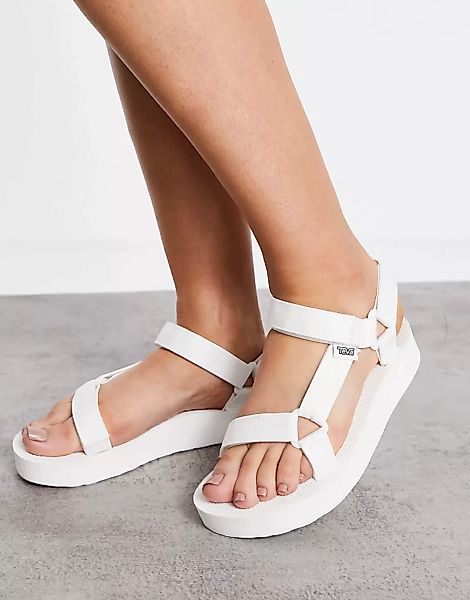 Teva – Midform Universal – Sandalen mit dicker Profilsohle in Weiß günstig online kaufen