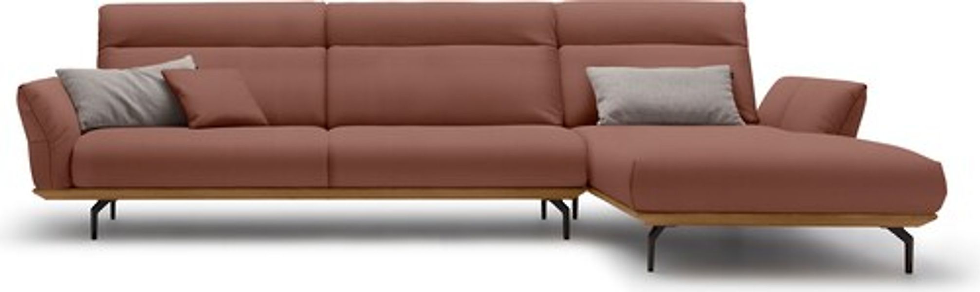 Creation BY ROLF BENZ Ecksofa »CR.460«, Sockel in Nussbaum, Winkelfüße in U günstig online kaufen