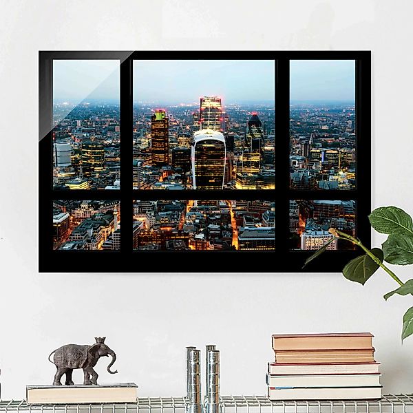 Glasbild Architektur & Skyline - Querformat Fensterblick auf beleuchtete Sk günstig online kaufen