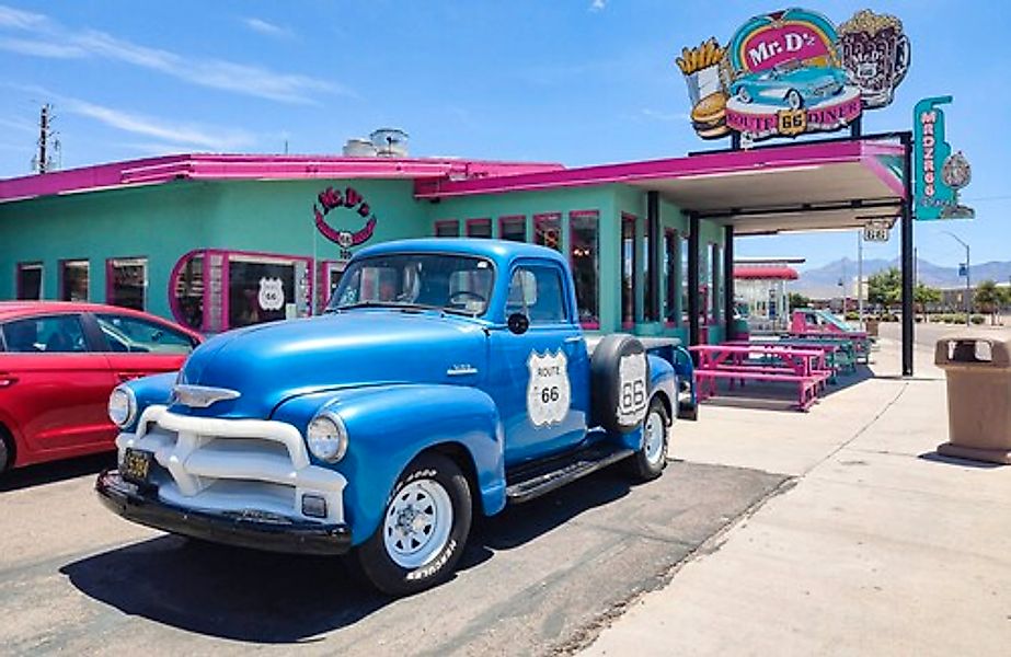 Papermoon Fototapete »VINTAGE DINER-OLDTIMER ROUTE 66 AMERIKA RESTAURANT XX günstig online kaufen