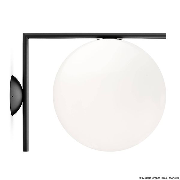 FLOS IC C/W2 Wandleuchte, schwarz Ø 30 cm günstig online kaufen