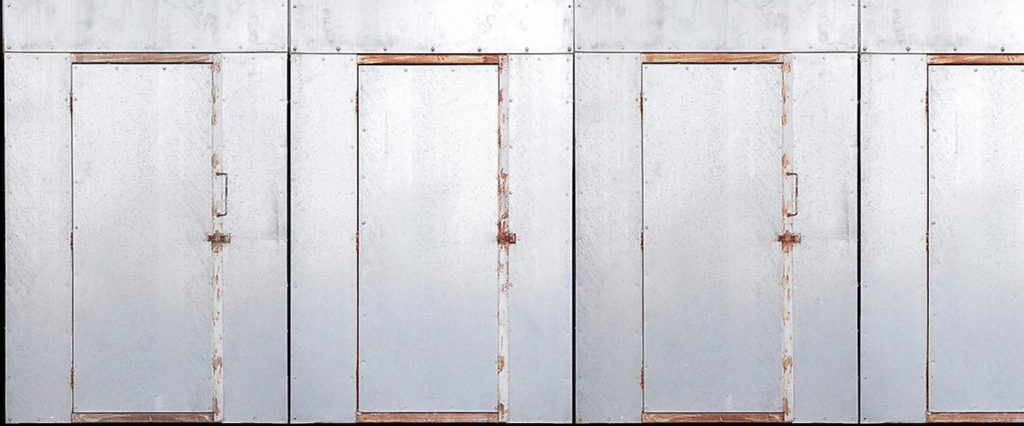Architects Paper Fototapete "Iron Doors" Vlies, Wand, Schräge günstig online kaufen
