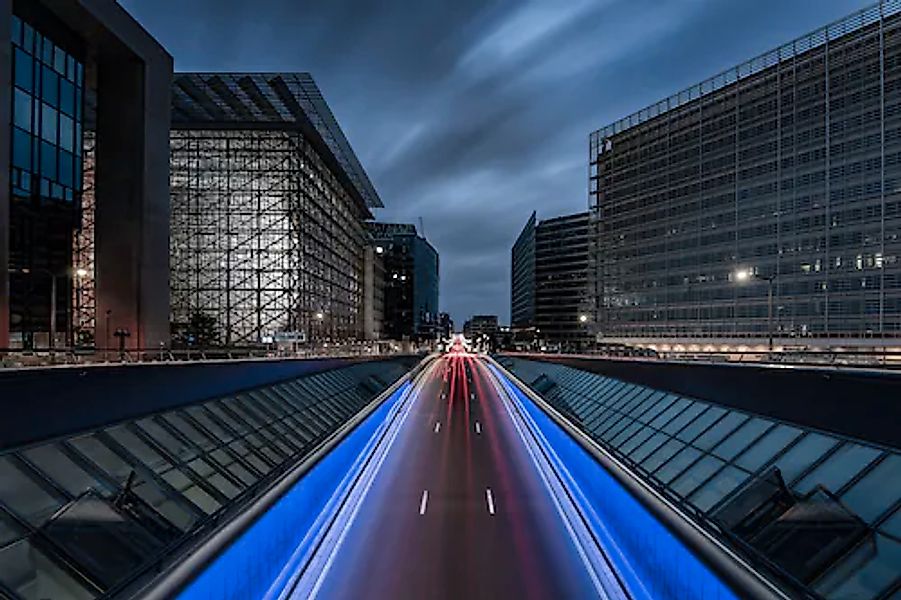 Papermoon Fototapete »Photo-Art DIRK LECLUSE, IN BRÜSSEL BEI NACHT« günstig online kaufen