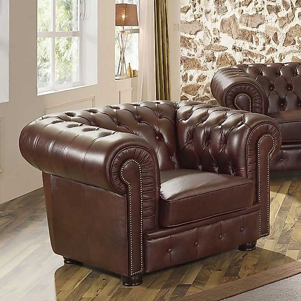 Chesterfield Clubsessel Leder in Braun Vierfußgestell aus Holz günstig online kaufen