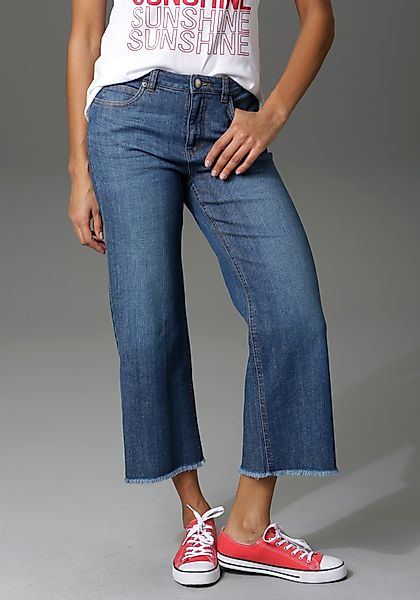 Aniston CASUAL 7/8-Jeans, mit leicht ausgefranstem Beinabschluss günstig online kaufen