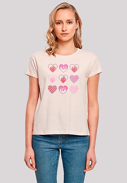 F4NT4STIC T-Shirt "Internationaler Frauentag: Herzen in Flammen", Premium Q günstig online kaufen