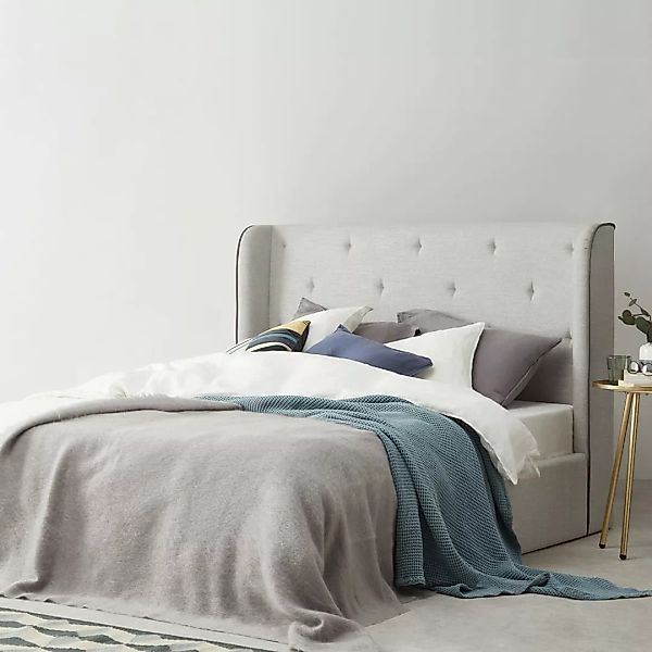 Ormond Polsterbett mit Bettkasten (180 x 200 cm), Parisgrau - MADE.com günstig online kaufen
